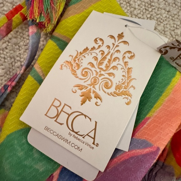 NWT Becca Costa Bella Bikini Top Size Dcup - Picture 9 of 14